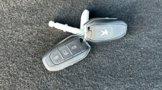 Peugeot 2008 1.2 PureTech 130 Allure Premium 5dr EAT8 Petrol Estate